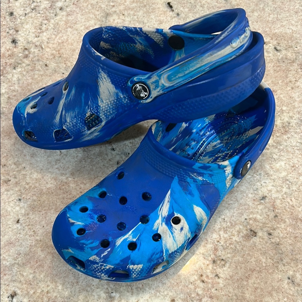 CROCS Blue Sandals with Ventilation Holes